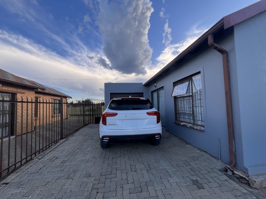 2 Bedroom Property for Sale in Pinehaven Free State